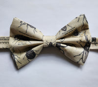 Beetle Print Bowtie