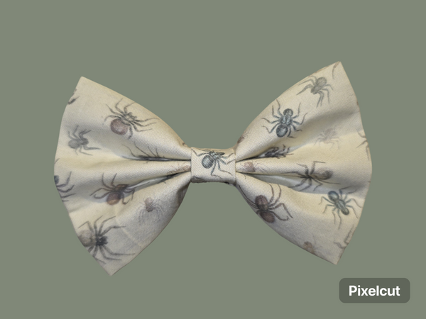 Tiny Spider Hairbow