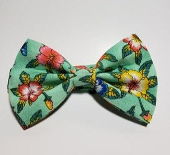 Hibiscus Bowtie